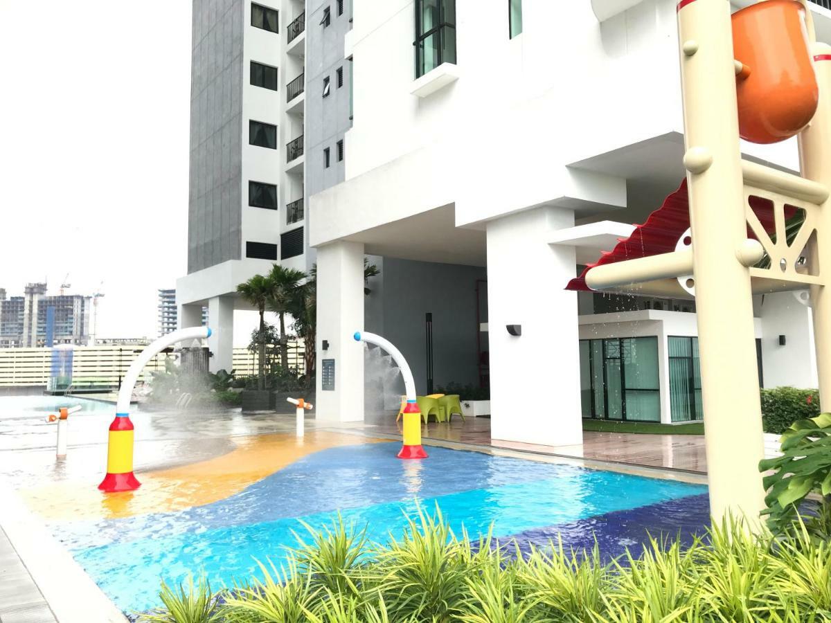 Mosaic Souhtkey Highfloor 2Br 2-6Pax 5Mins Jbciq&Sentosa Apartment Johor Bahru Exterior photo